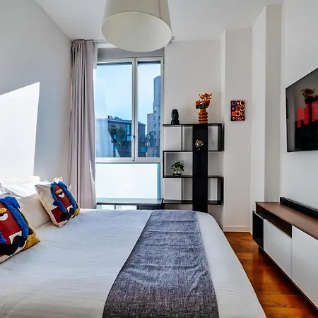 Corso - Luxury With View Terrace Милан